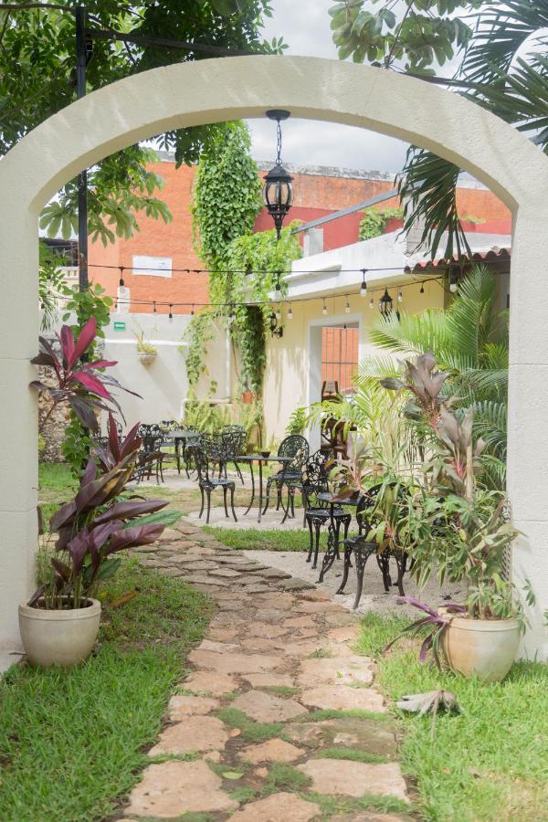 Maculan Hotel Valladolid  Kültér fotó