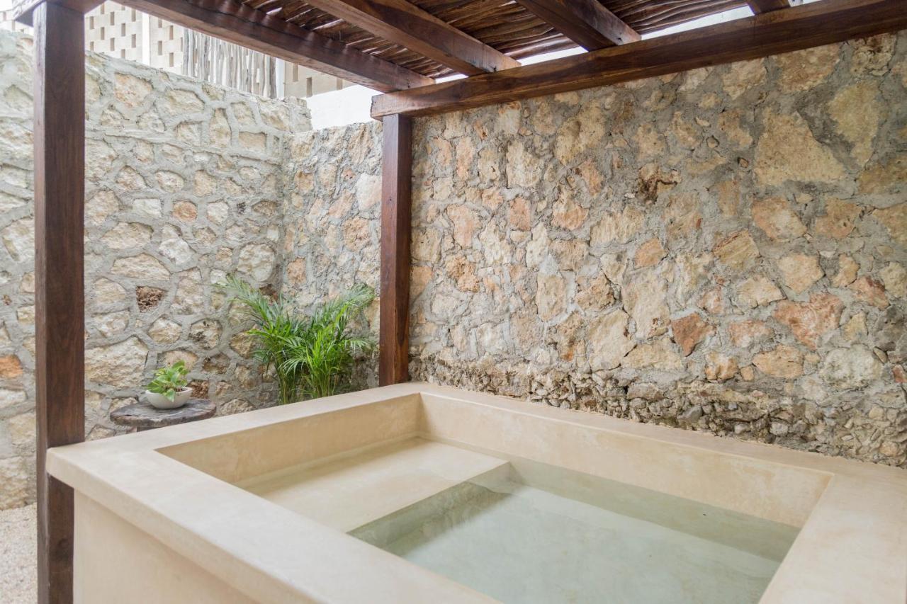 Maculan Hotel Valladolid  Kültér fotó